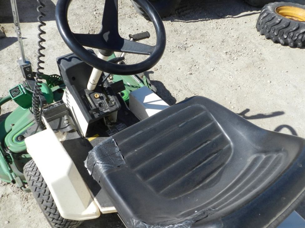 Bolens 942 Articulated Front-Mount Mower | Penner Auctions | Used ...
