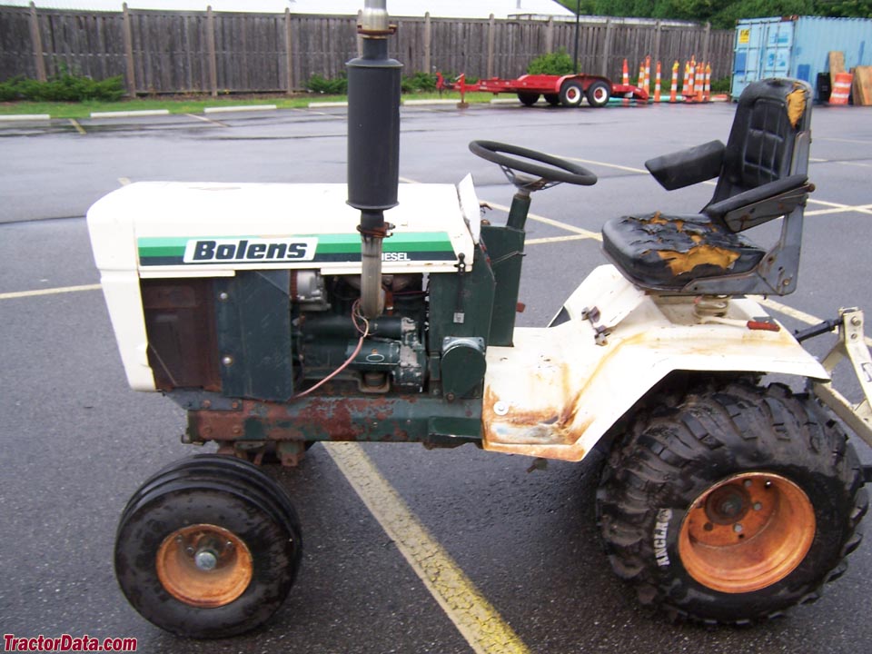 TractorData.com Bolens HDT-1000 tractor photos information
