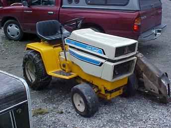 Used Farm Tractors for Sale: Cub Cadet 1000 (2003-09-05) - TractorShed ...
