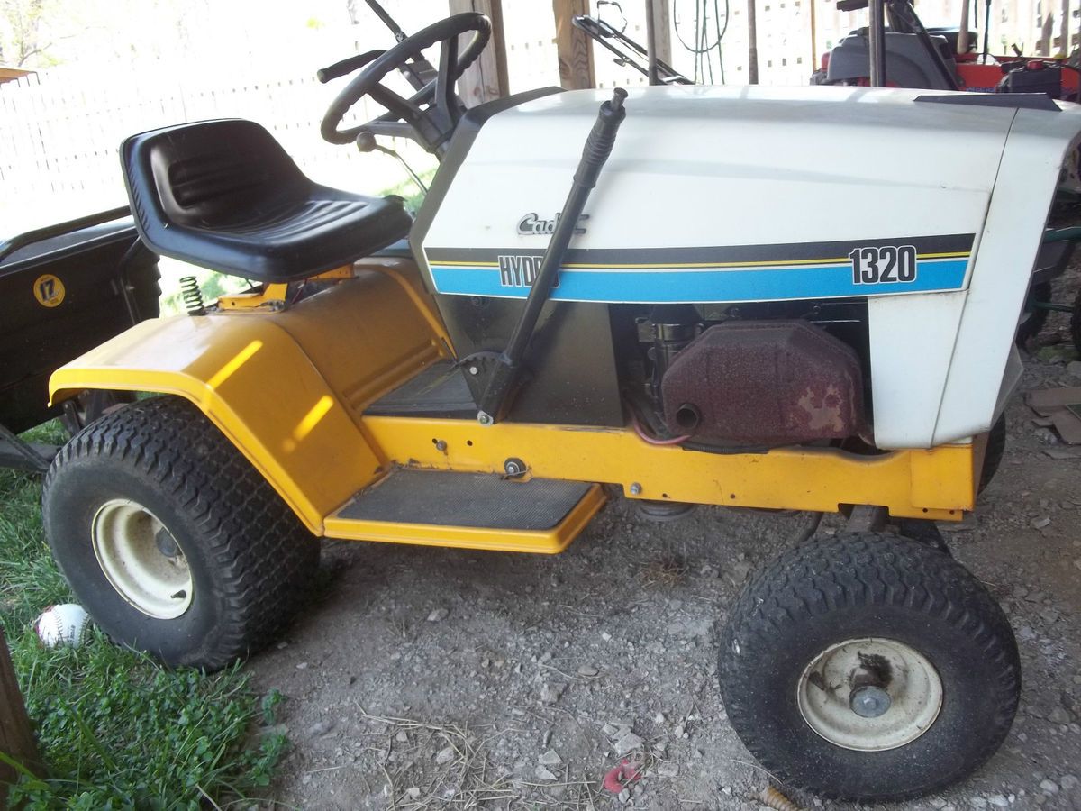 Cub Cadet Hydro Riding Mower 1320 with no mower deck Good Running on ...