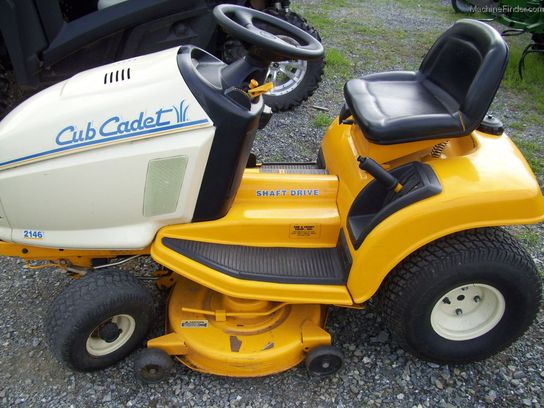 2001 Cub Cadet 2146 Lawn & Garden and Commercial Mowing - John Deere ...