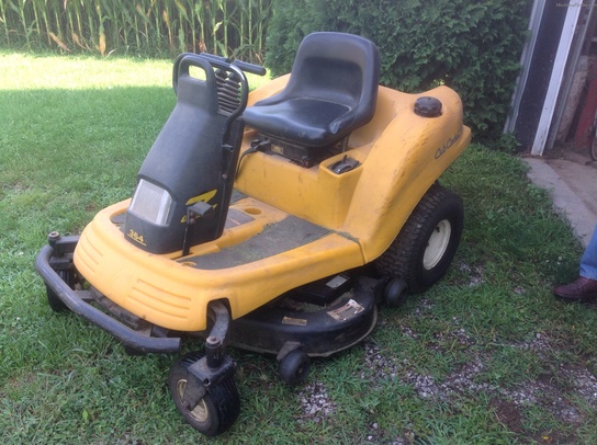 2004 Cub Cadet 364 Lawn & Garden and Commercial Mowing - John Deere ...
