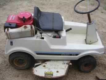 Used Farm Tractors for Sale: Ih Cub Cadet 75 Mower (2006-08-18 ...