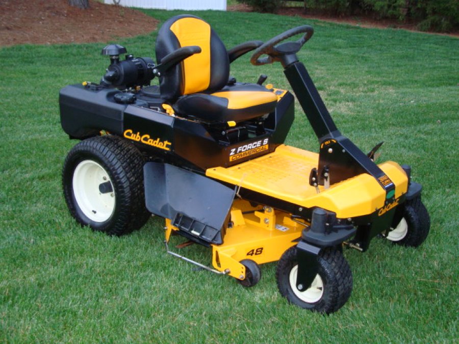 Cub Cadet ZS 48in Commercial Mower Picture