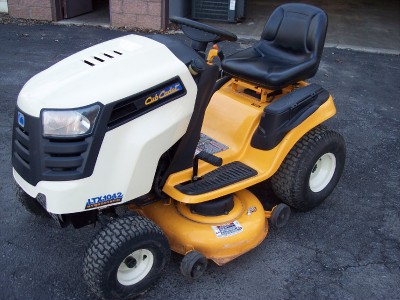 Details about '12 CUB CADET LTX 1042 LAWN MOWER TRACTOR, ONLY 65 HRS