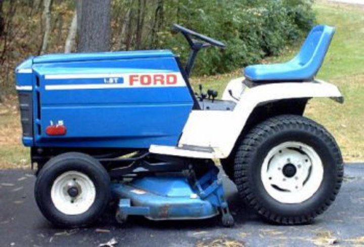 Ford LGT 145 - Yesterday's Tractors