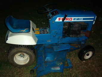 Used Farm Tractors for Sale: 1980 Ford LT 110 Lawn Tractor (2009-10-25 ...