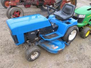 FORD YT 18H LAWN AND GARDEN TRACTOR, RUNS GOOD