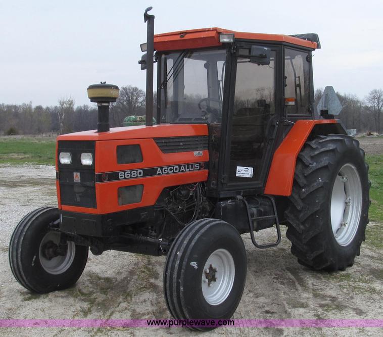 1994 AGCO Allis 6680 tractor