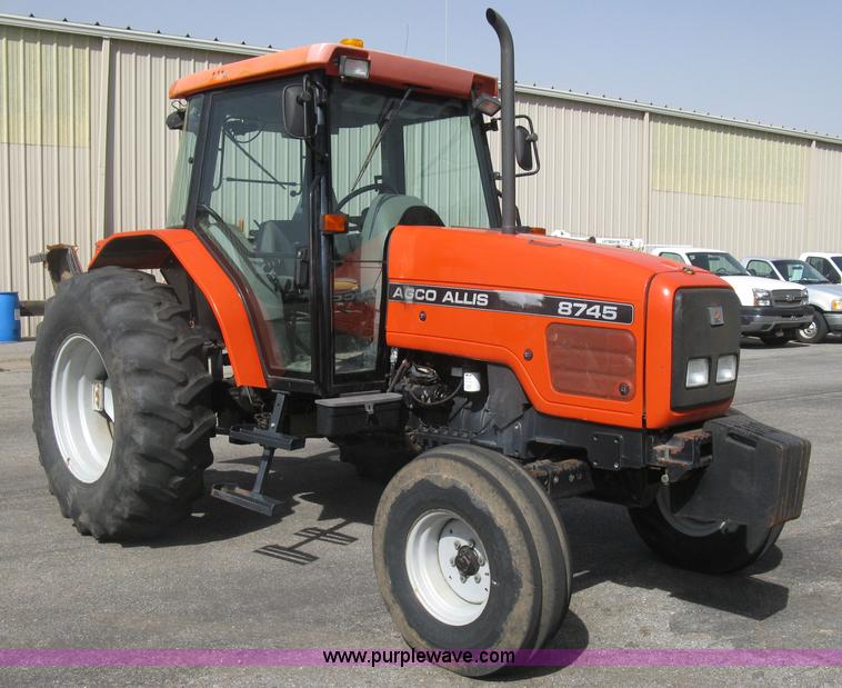 1998 AGCO Allis 8745 tractor