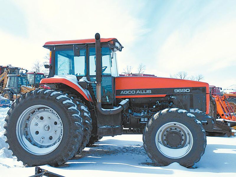 Agco Allis 9690 Tractors for Sale | Fastline