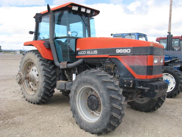Lot # : 20 - Agco-Allis 9690 Farm Tractor