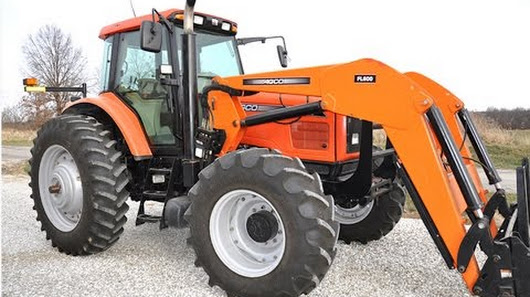 2005 Agco RT135 Tractor with 4145 Hours Sold on Missouri Auction ...