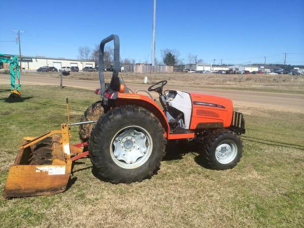 Agco St34a 4x4 Tractor Low Hour!! - $9800 (Richland) | Garden Items ...