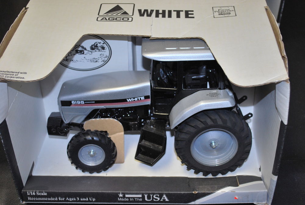 16 Agco White 6195 Tractor Farm Show Ed Hard to Find Nice Hard to ...