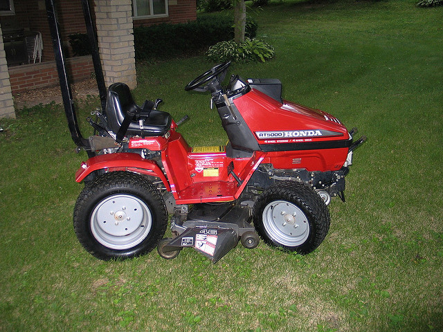 Honda RT5000 Tractor