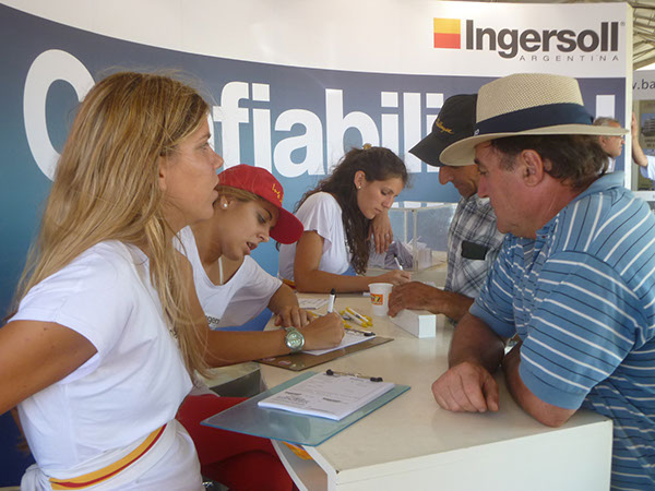 INGERSOLL ARGENTINA - EXPOAGRO 2012 on Behance