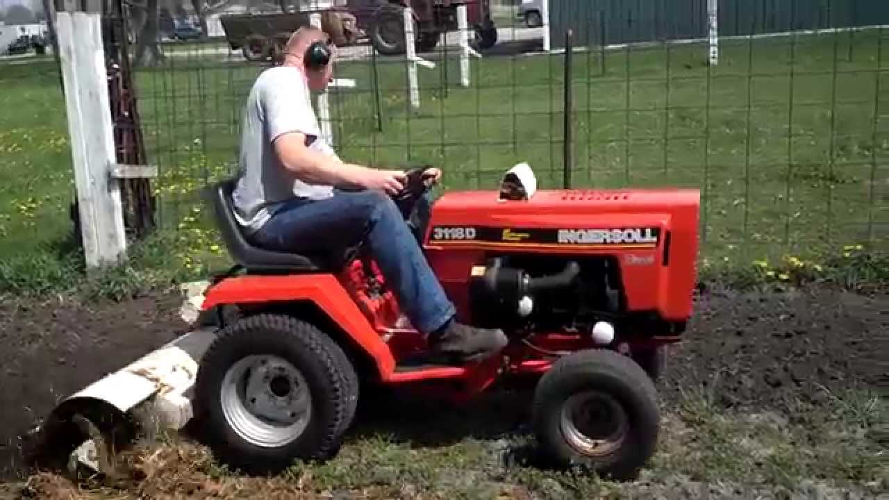 Ingersoll 3118-D Diesel Garden Tractor Rototilling - YouTube
