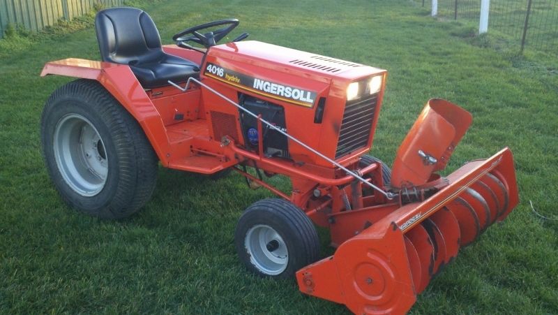 Ingersoll 4016 Garden Tractor w/ 48
