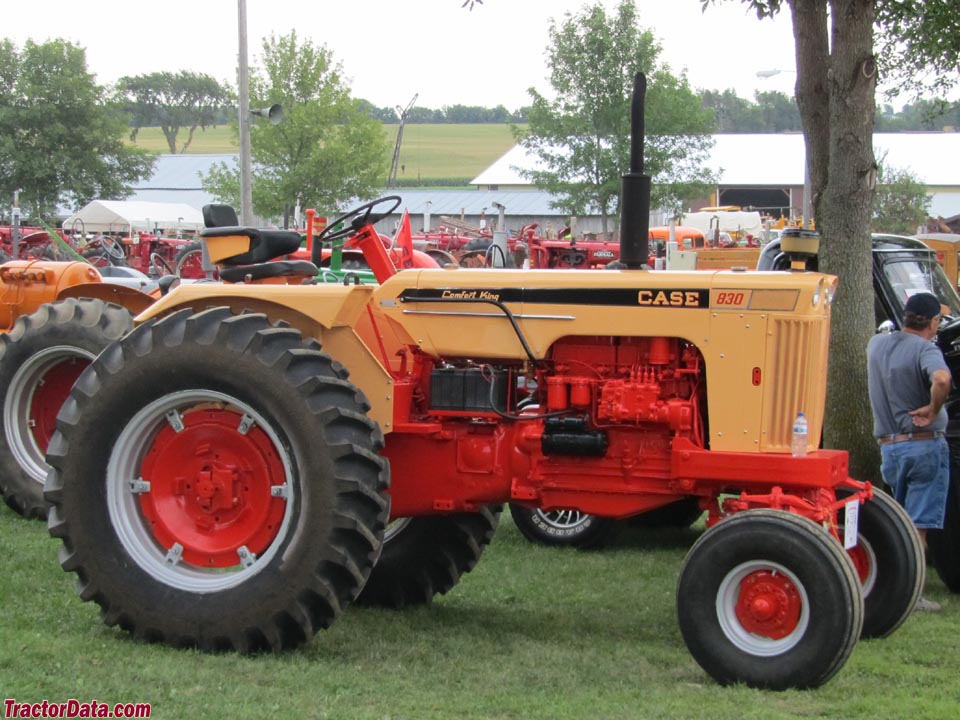 830+Case+Comfort+King Case 831 (Case 830) Comfort King tractor. (3 ...