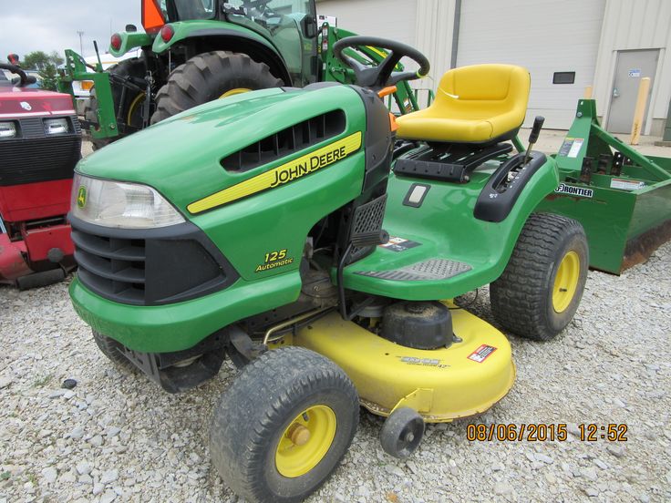 John Deere 125 Automatic lawn & Garden tractor | John Deere equipment ...