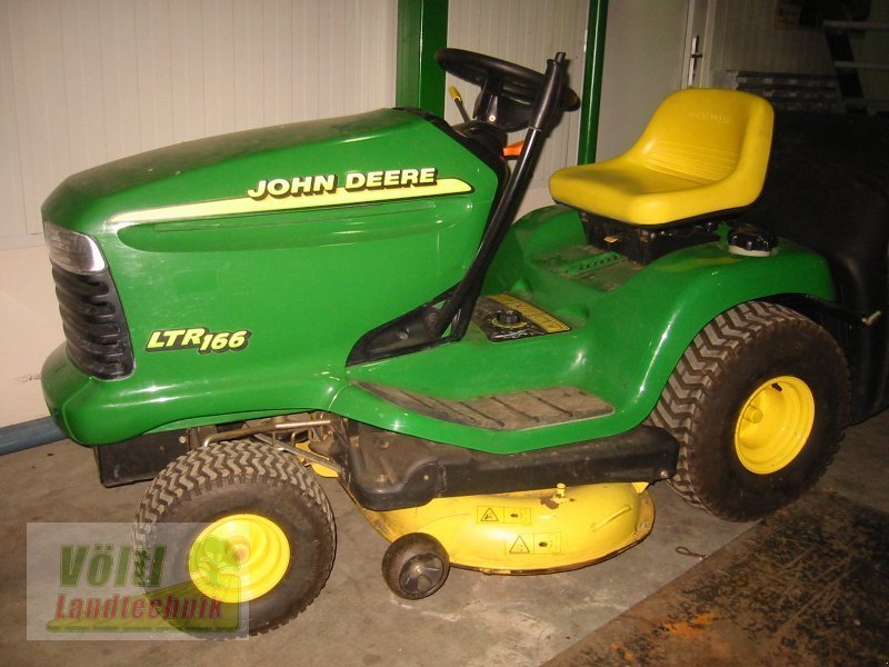 John Deere LTR166 Lawn tractor - technikboerse.com