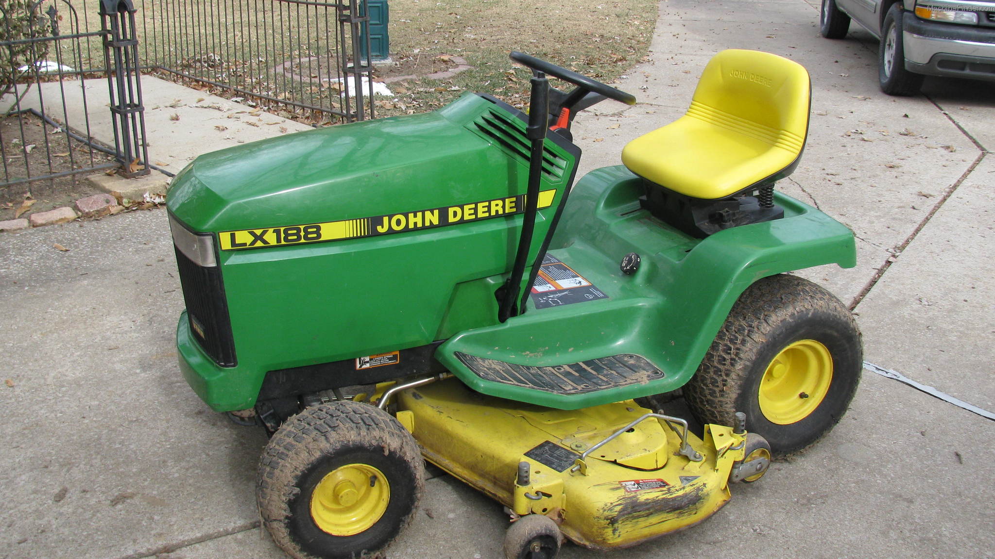 1994 John Deere LX188 Lawn & Garden and Commercial Mowing - John Deere ...