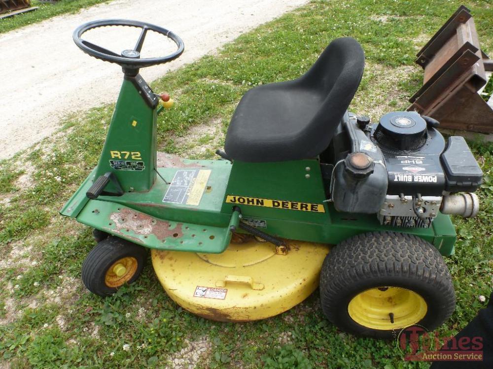 Lot 442 of 48 : John Deere R72 riding mower with Briggs and Stratton ...