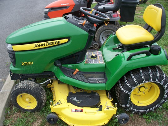John Deere X500 Lawn & Garden and Commercial Mowing - John Deere ...