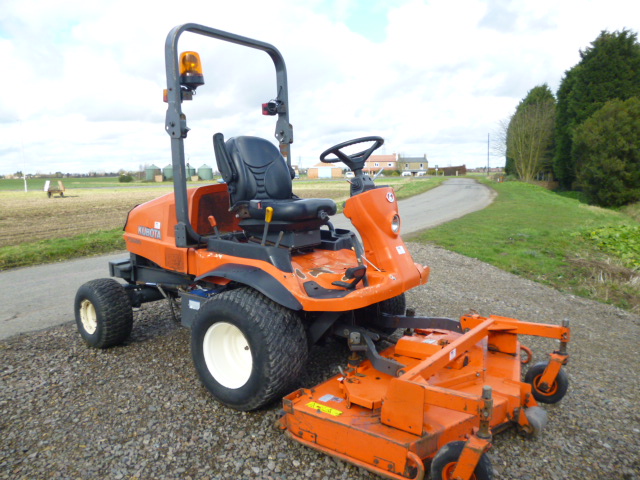 KUBOTA F3680 OUT FRONT ROTARY RIDE ON MOWER DIESEL 4WD | eBay
