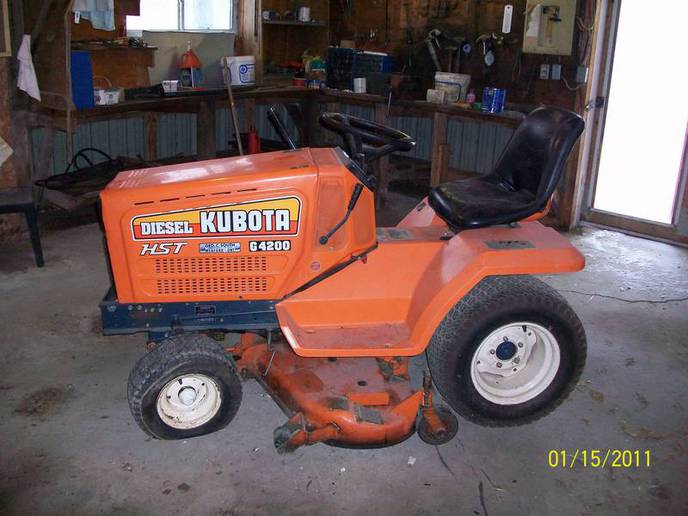Value of lawn tractor kubota G4200 - Yesterday's Tractors