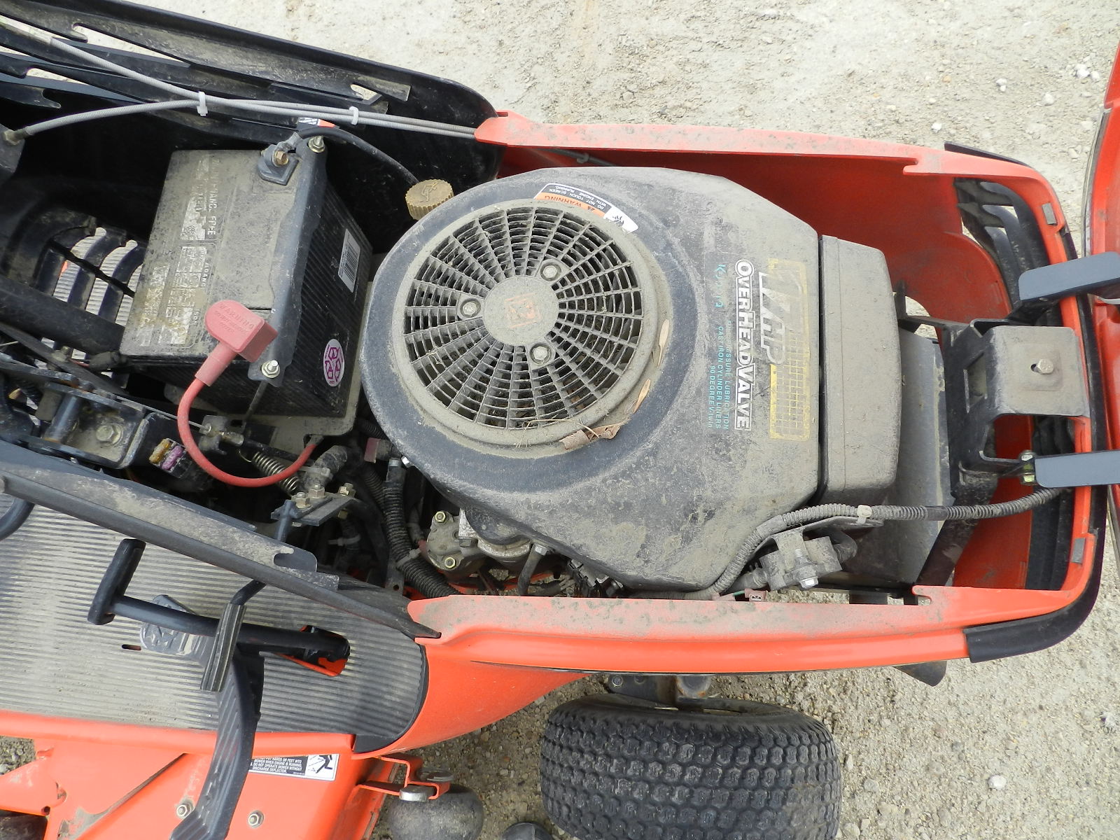 Kubota T1770 17HP Lawn Tractor | Penner Auction Sales Ltd.
