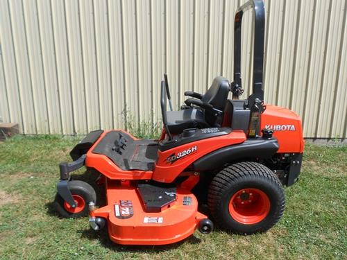 Kubota Commercial Mower ZD326 in the Baltimore and Surrounding Areas