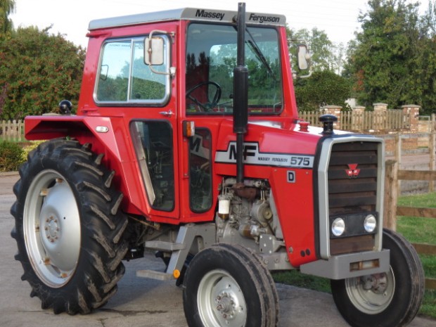 Massey Ferguson 575, 1981, 2,722 hrs | Parris Tractors Ltd