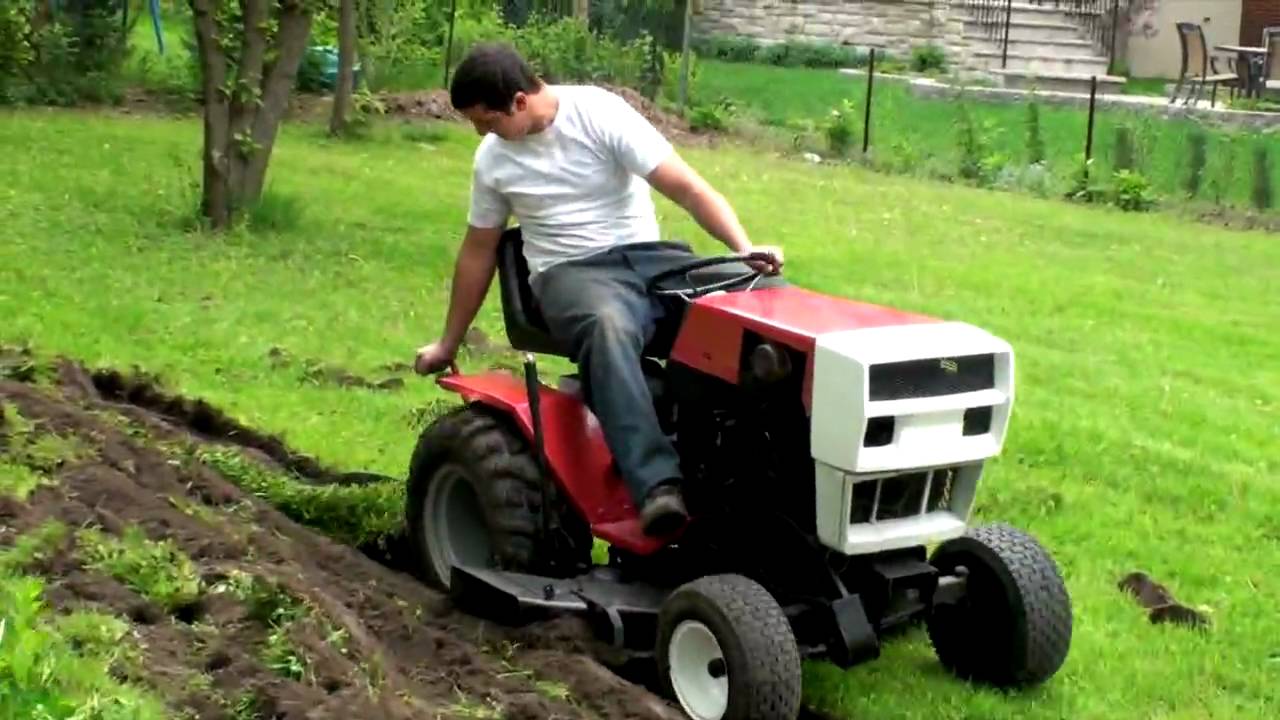 Roper Garden Tractor - YouTube