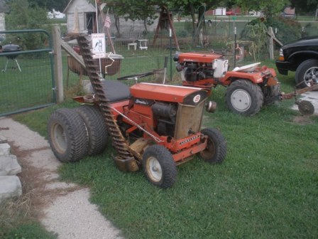 Michael's Tractors (Simplicity and Allis Chalmers Garden Tractors ...