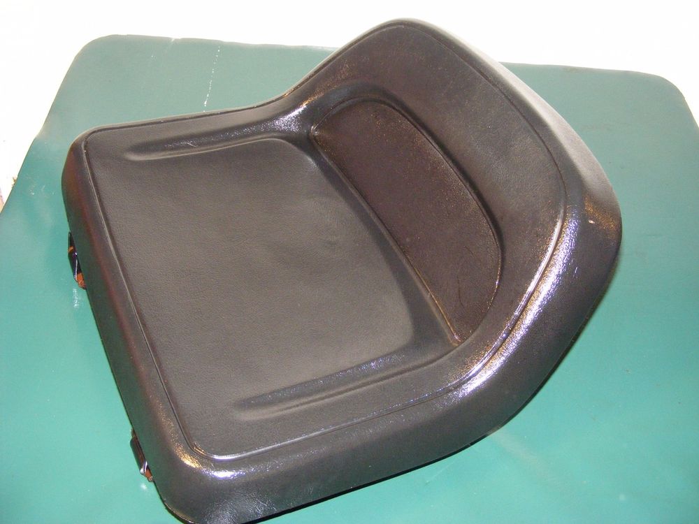 Simplicity Regent 12 SEAT 1714315SM 1705973 Riding Lawn Mower Tractor ...