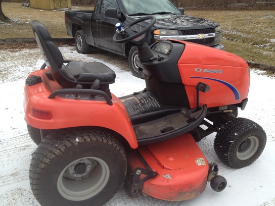 2001 Simplicity Legacy 25H Lawn & Garden and Commercial Mowing - John ...