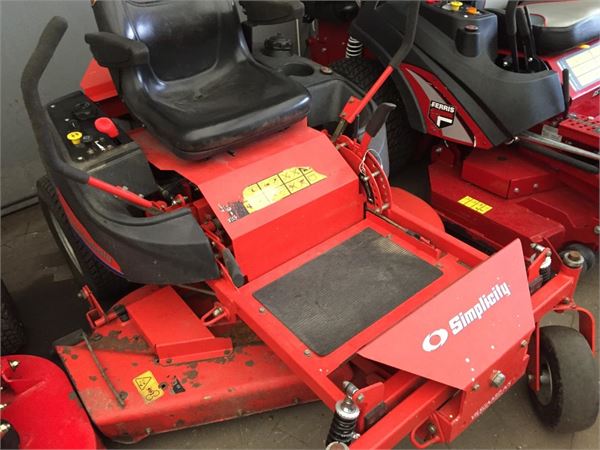 Used Simplicity ZT2450 lawn mowers for sale - Mascus USA