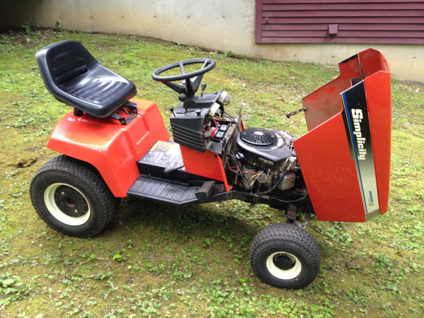 For Sale - 1993 Simplicity Broadmoor Lawn Tractor - North Branford, CT ...