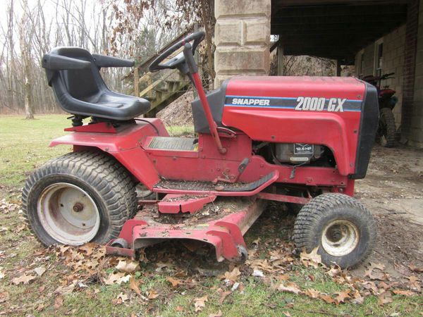 Snapper 2000 GX 2 Cylinder Lawn and Garden Tractor w 48 ...