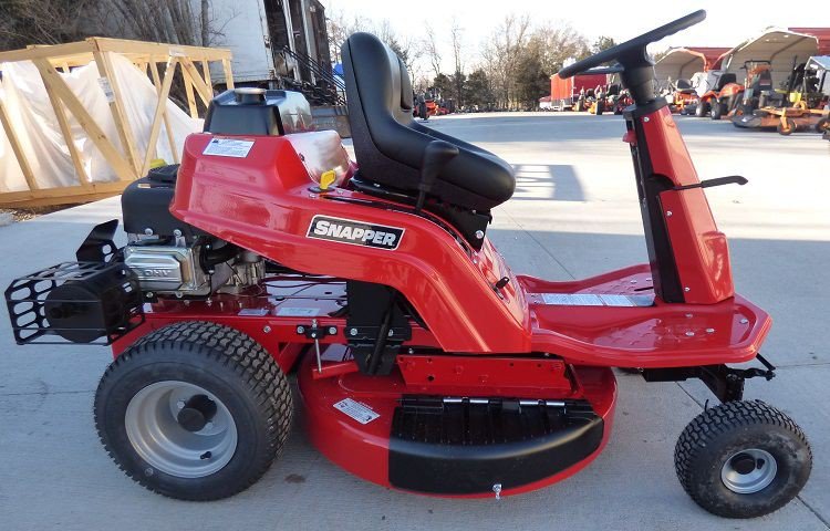 Snapper RE100 Rear Engine Riding Mower 28