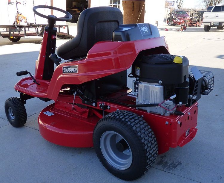 Snapper RE130 Riding Mower 33