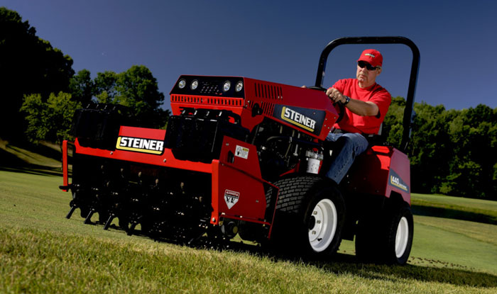 Steiner 440 Lawn Tractor | Pacific Golf & Turf