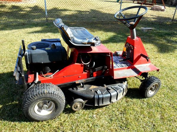 Toro 8/32 riding lawnmower ( Home & Garden ) in Streamwood, IL ...