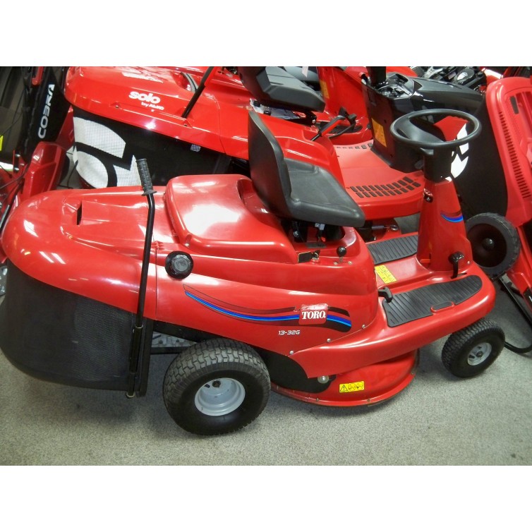 toro 13 32g 32 ride on mower used great condition 32 inch cut lawn ...