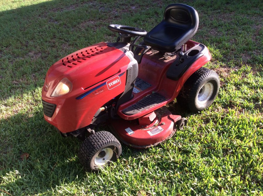 Toro LX420 Lawn Tractor | Port St. Lucie 34983 | $600 | Lawn and ...