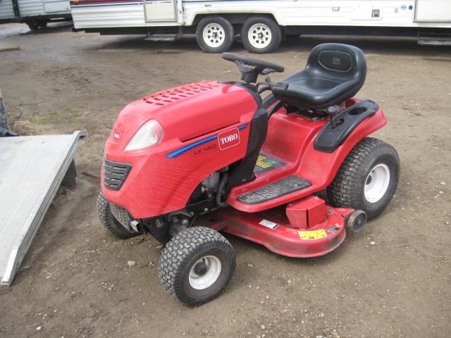 Toro LX460 Lawn Tractor