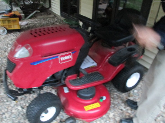 2012 Toro - Wheel Horse LX468 Lawn & Garden and Commercial Mowing ...