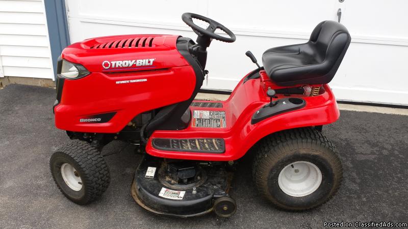... » For Sale » Lawn & Garden » Troy bilt Bronco 18 hp lawn tractor